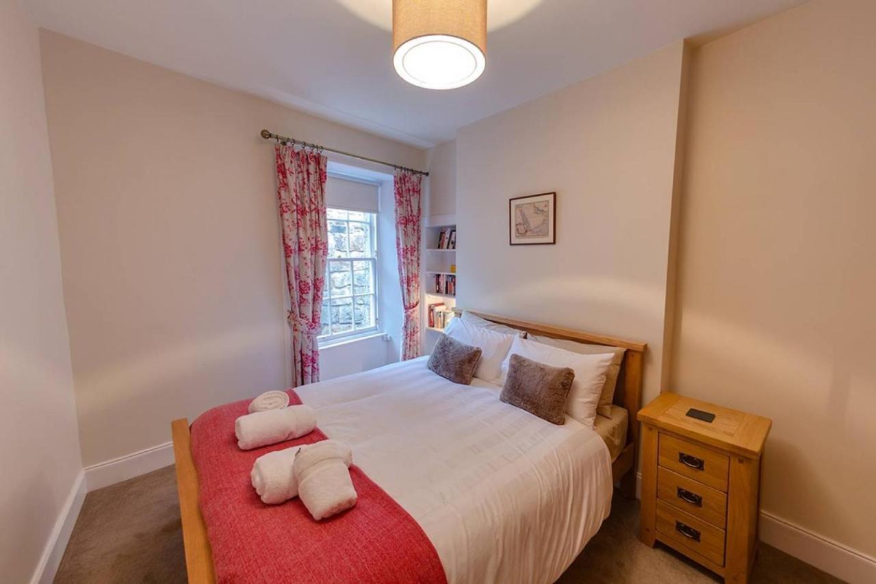 Joivy Stylish Apt In Trendy New Town Location Edinburgh Exterior foto